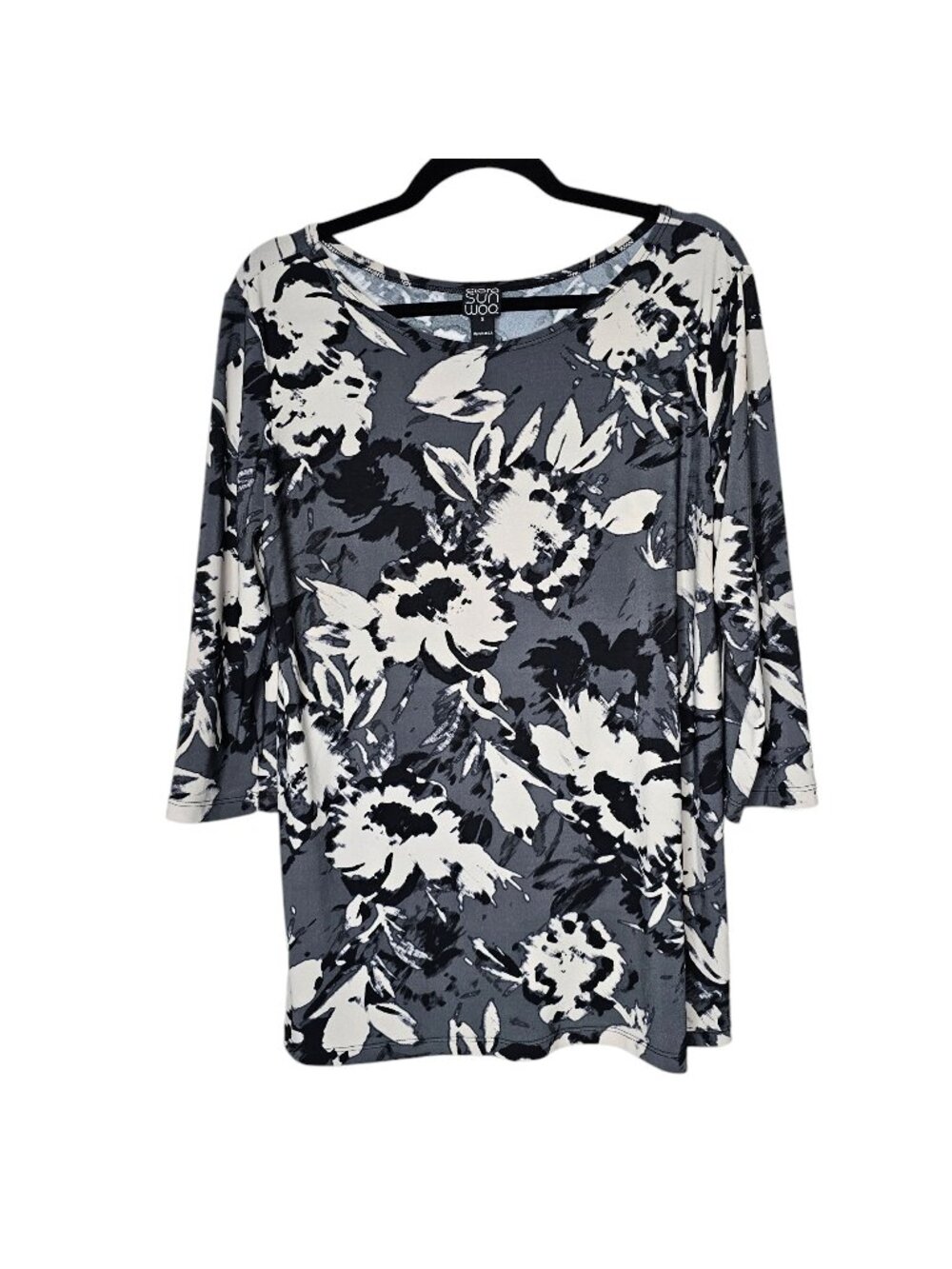 Clara Sun Woo Small Grayscale Floral Artsy Art To Wear 3/4 Sleeve Top Blouse
